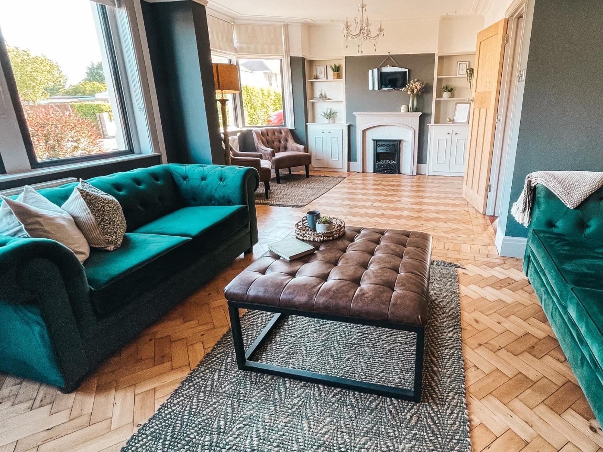 Ty Fry Gardens Villa Cardiff Luaran gambar